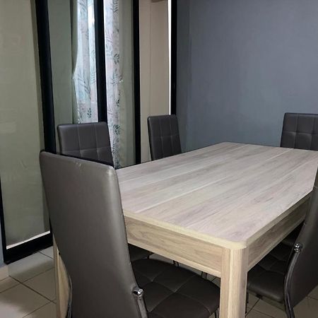 Goutali Apartment Saint-Denis Bagian luar foto